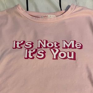 Pink shirt, size Medium